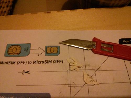 trimming a sim card down to microsim size